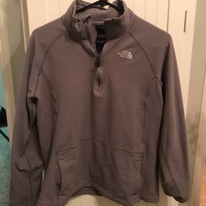 Gray North Face quarter zip fleece